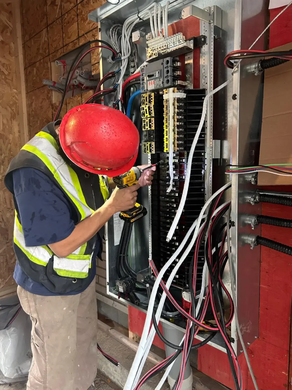 commercial electrical services in Ottawa