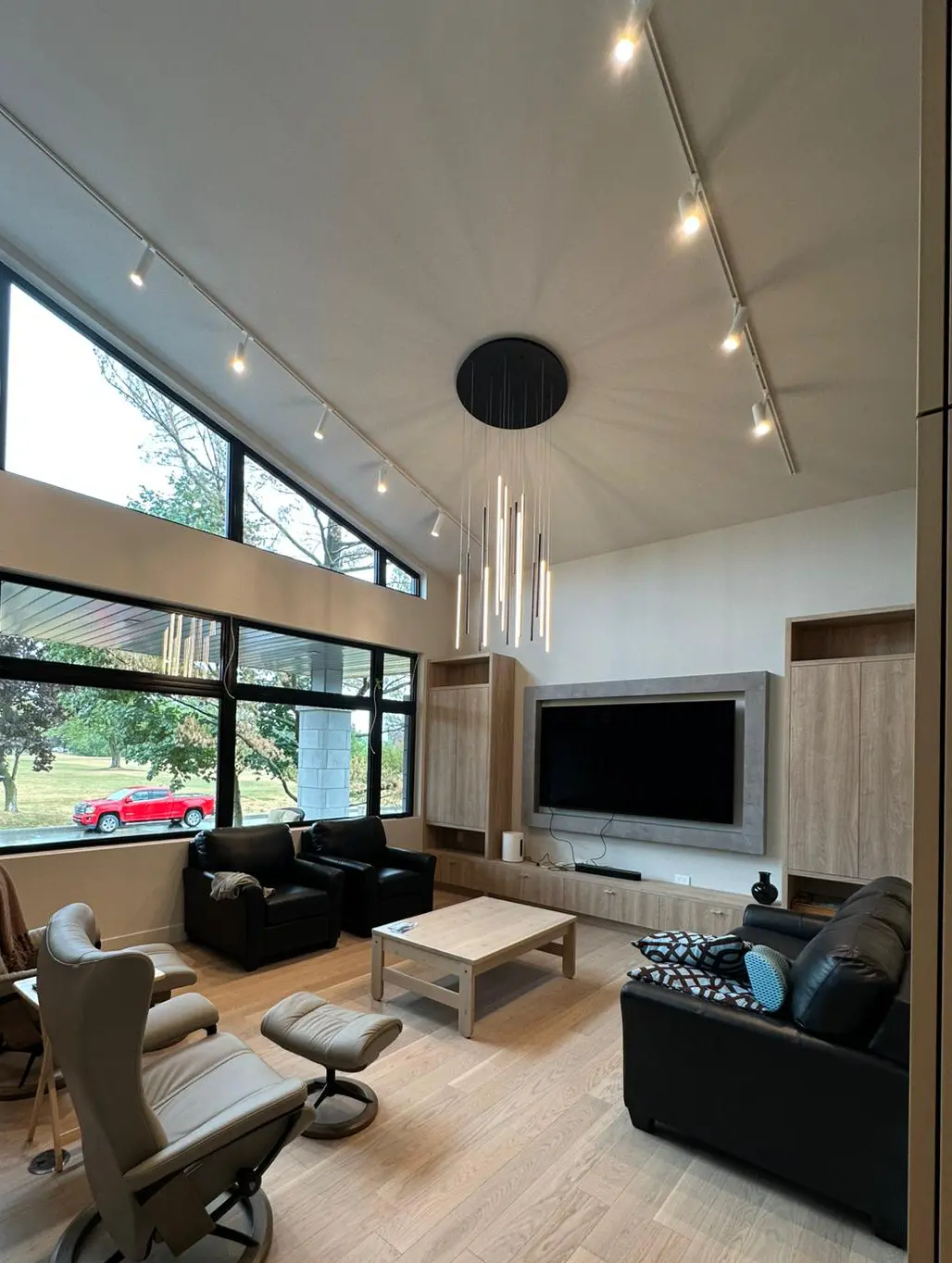 modern light fixtures installation Ottawa